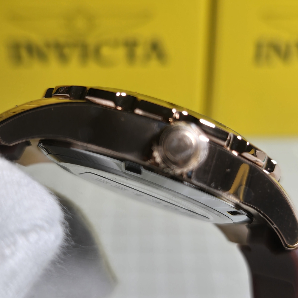 Invicta Rose Gold and Burgundy Watch - Picture 3 of 4